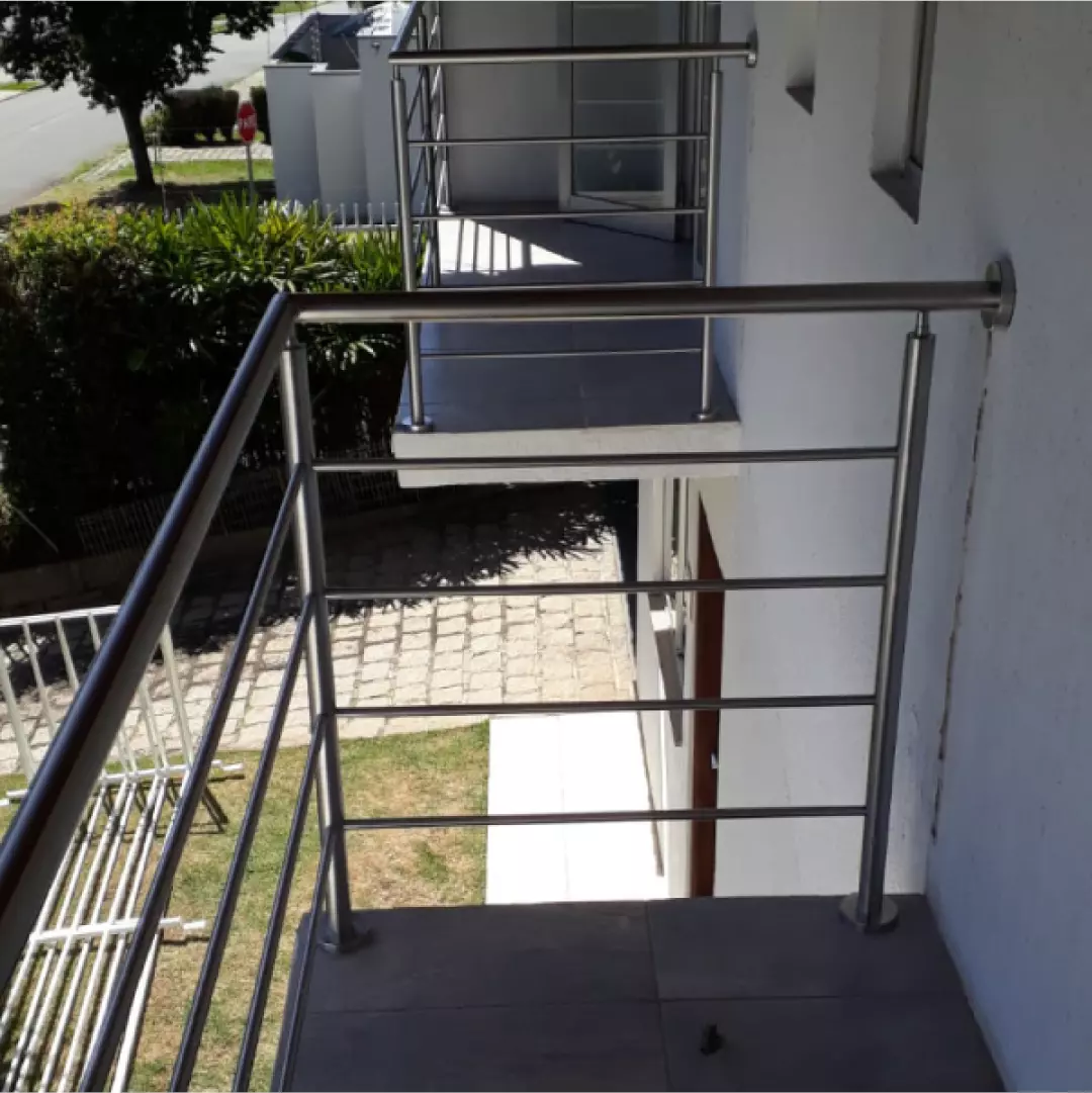 Peitoril para sacada em aço inox